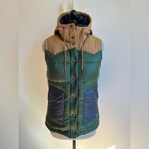 Patagonia Bivy Hooded Puffy Vest Women’s XS